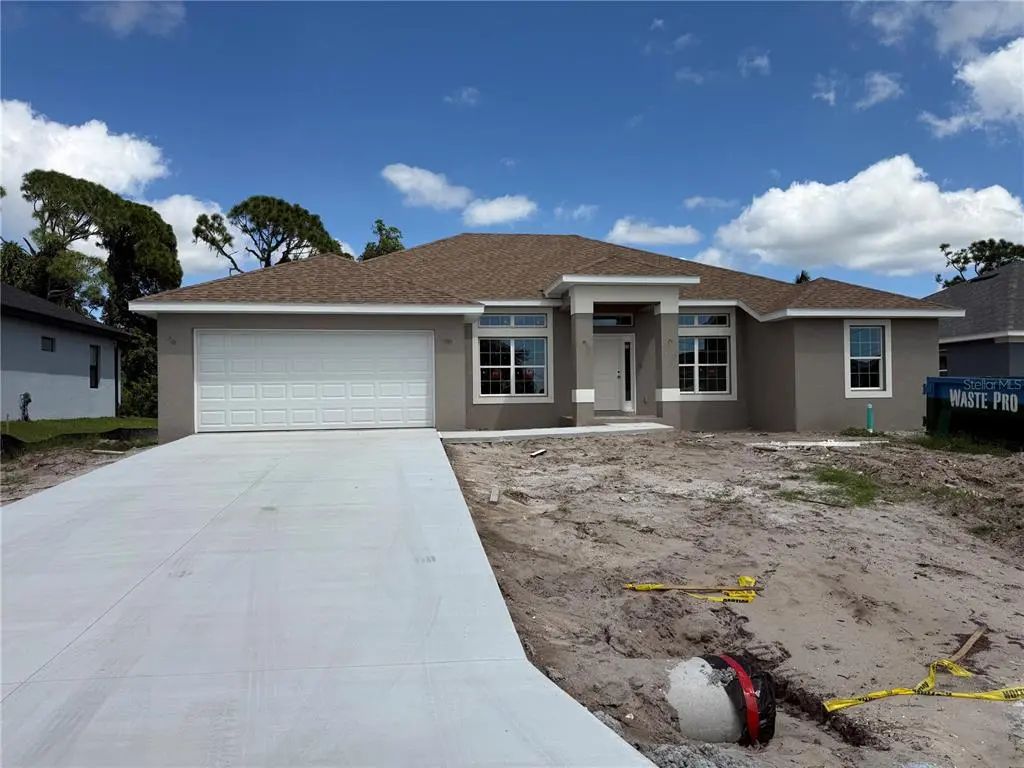 7 Tee View Road, ROTONDA WEST