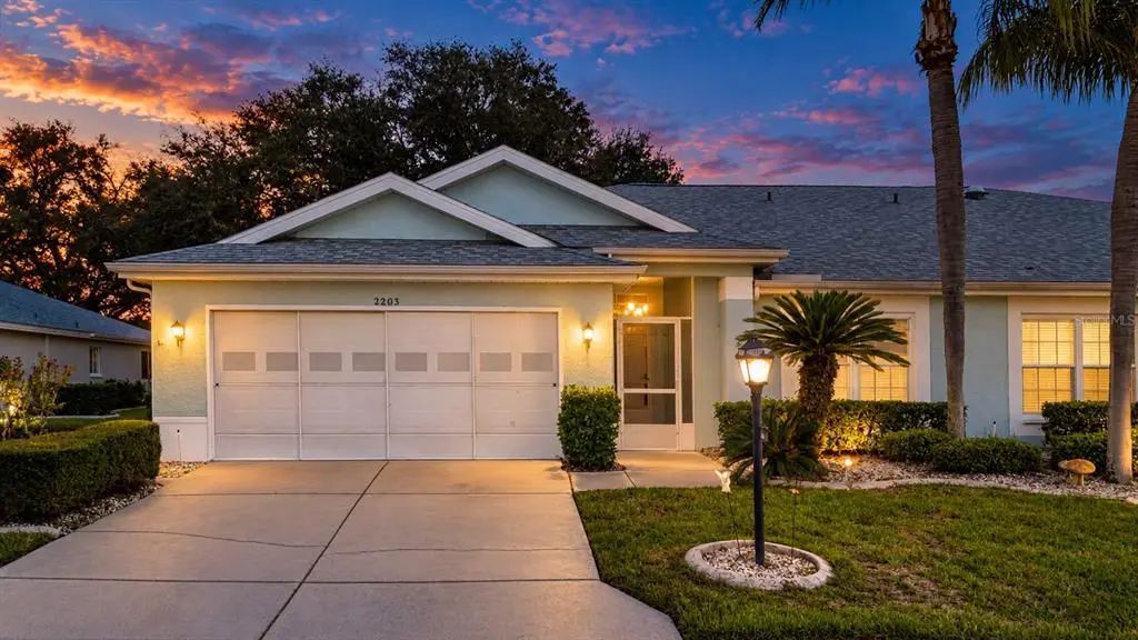 2203 Mayfield Oaks Place, SUN CITY CENTER