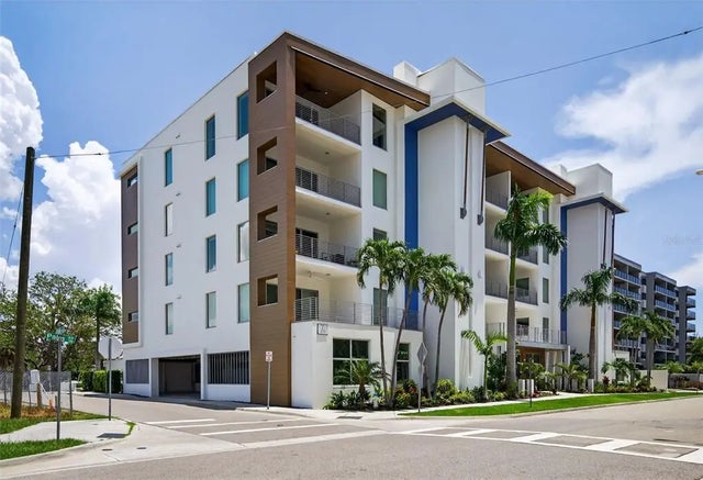 711 S Palm Avenue 303, SARASOTA
