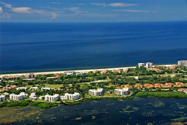 2020 Harbourside Drive 432, LONGBOAT KEY
