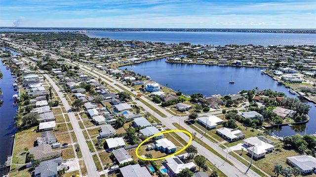 21470 Edgewater Drive, PORT CHARLOTTE