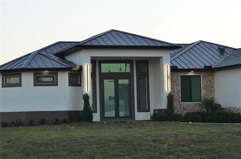 2416 Diplomat Parkway W, CAPE CORAL