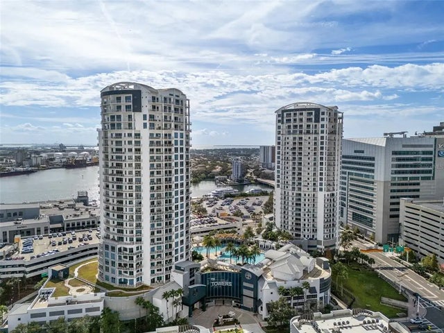 1209 E Cumberland Avenue 1705, TAMPA