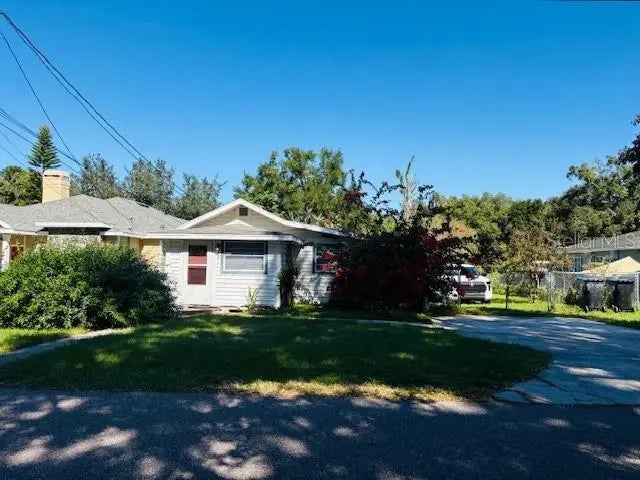 2011 E Grant Avenue, ORLANDO