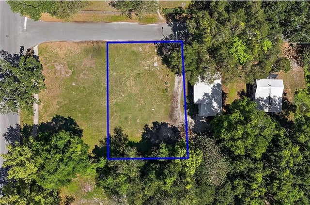 Crosby Street, LEESBURG