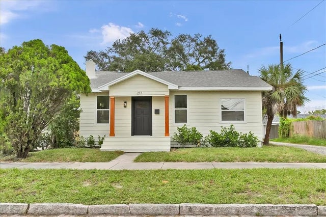 217 38th Street N, ST PETERSBURG