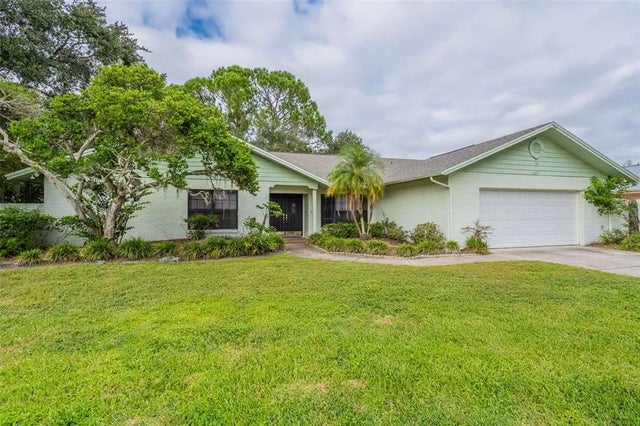 14817 Farnham Way, TAMPA