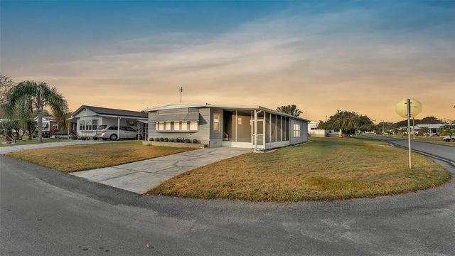 1610 Reynolds Road 236, LAKELAND