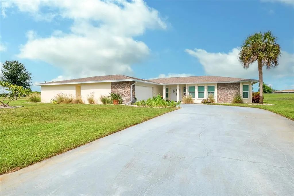 114 Caddy Road, ROTONDA WEST