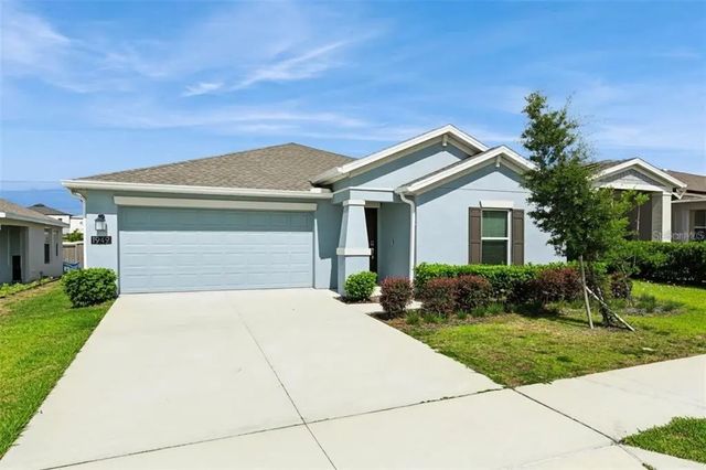 1949 Heart Lake Drive, GROVELAND