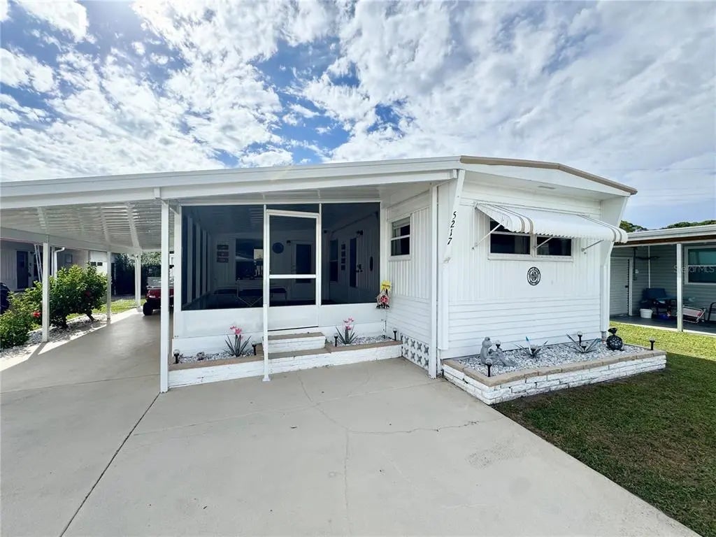 5217 Pebble Beach Avenue, SARASOTA