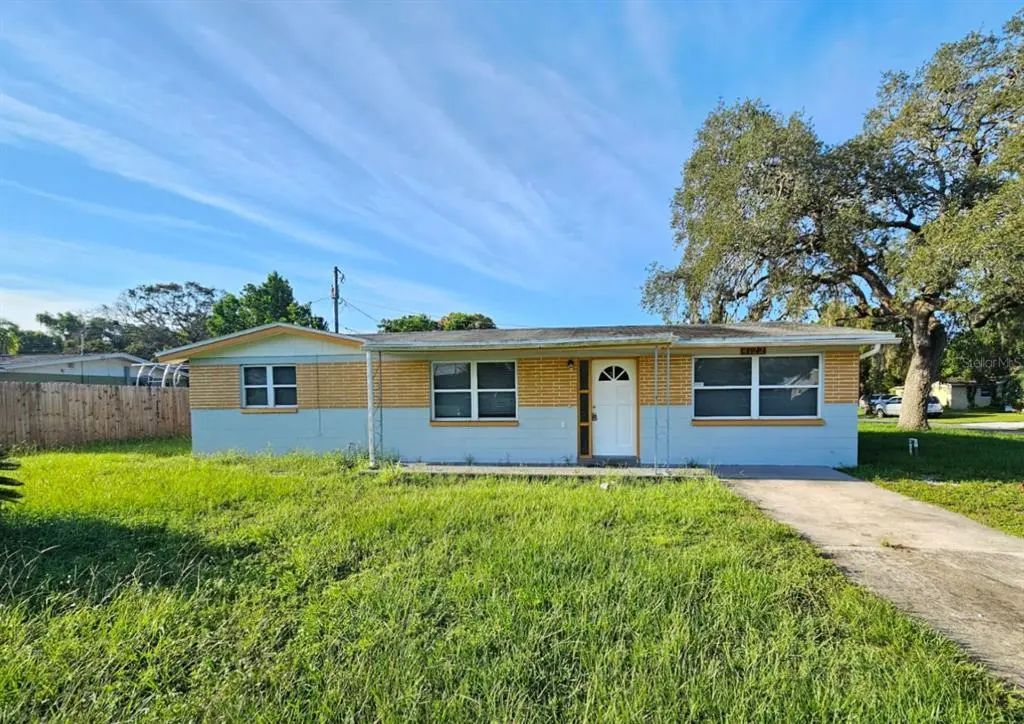 4122 Kibler Lane, HOLIDAY
