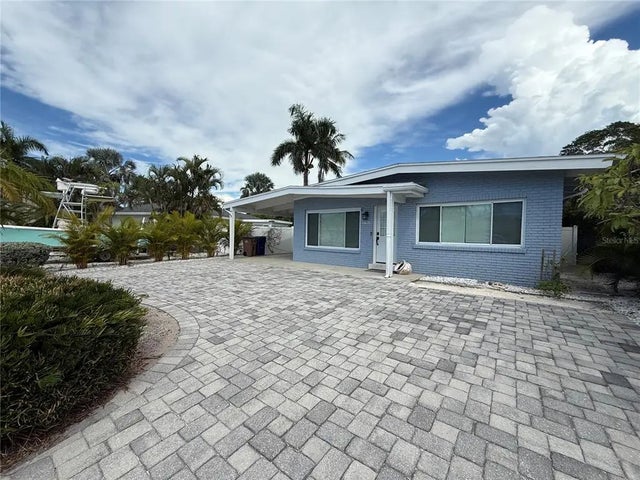 1405 Bay Pine Boulevard, INDIAN ROCKS BEACH