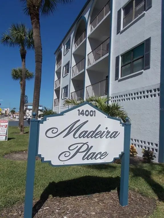 14001 Gulf Boulevard 407, MADEIRA BEACH