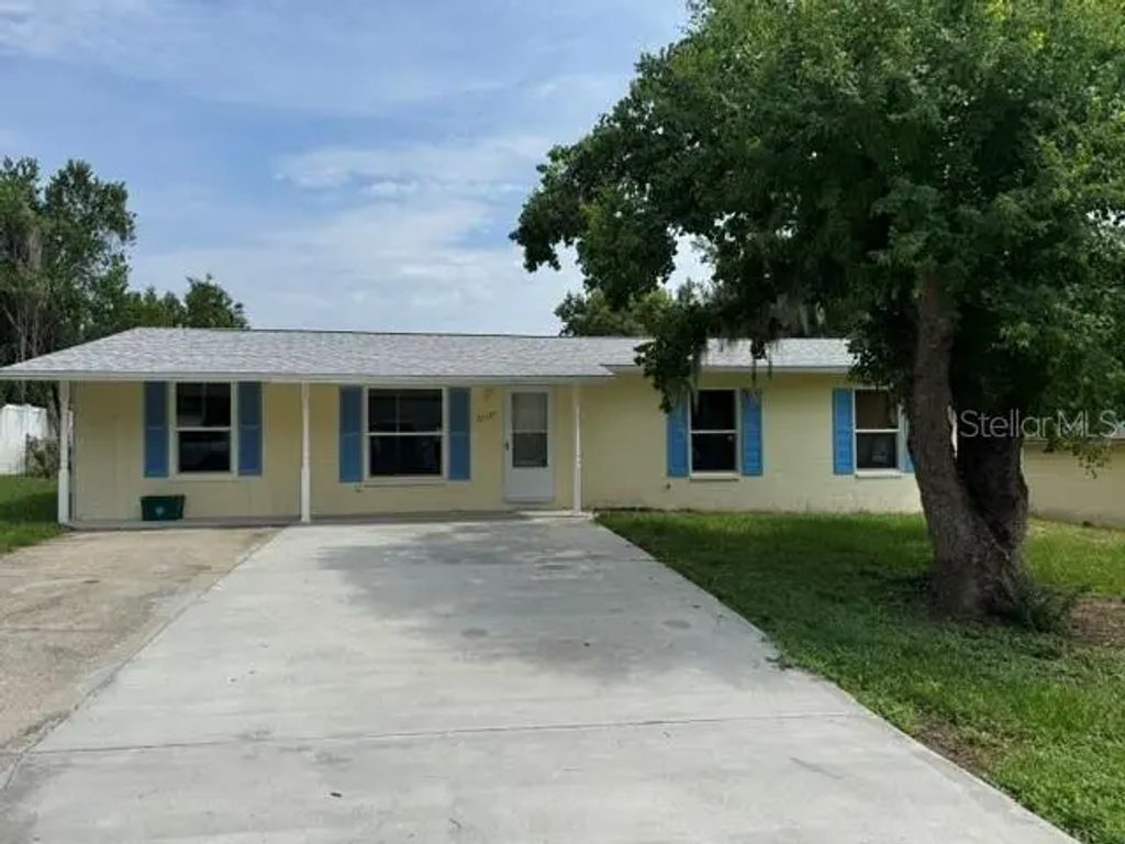 27127 Fernery Avenue, BROOKSVILLE