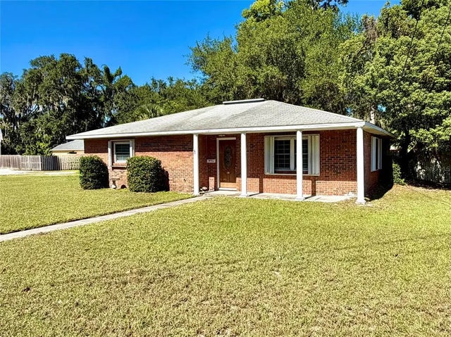 208 Palm Way, TAVARES