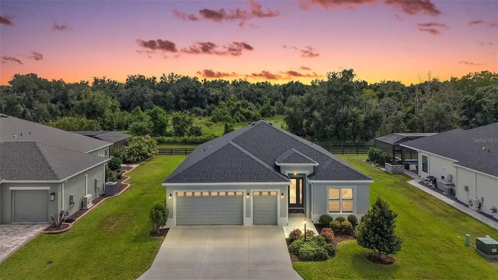 654 Shivers Loop, THE VILLAGES