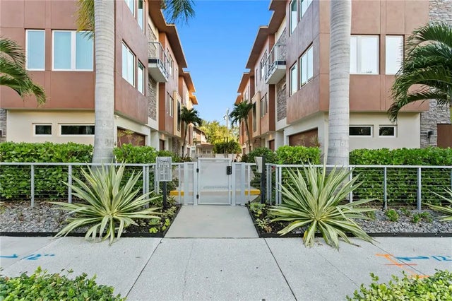 153 5th Avenue Ne, ST PETERSBURG