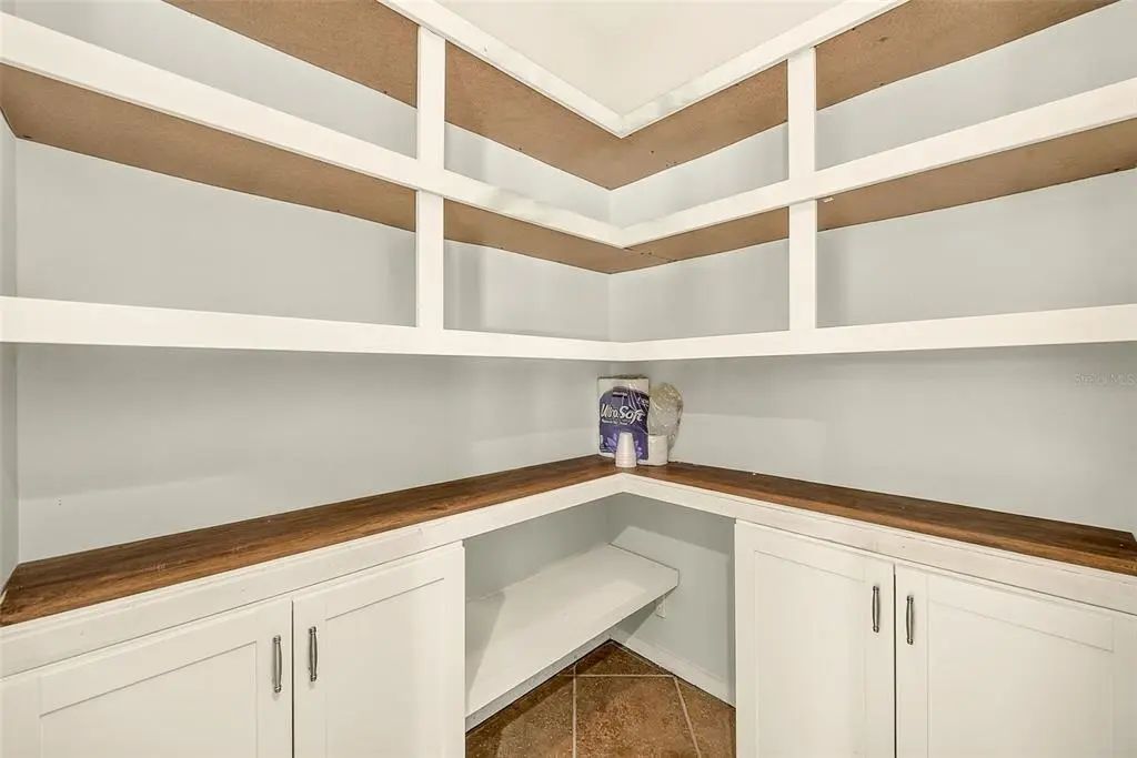 11 of 39 - 2917 Winglewood Circle, LUTZ, FL