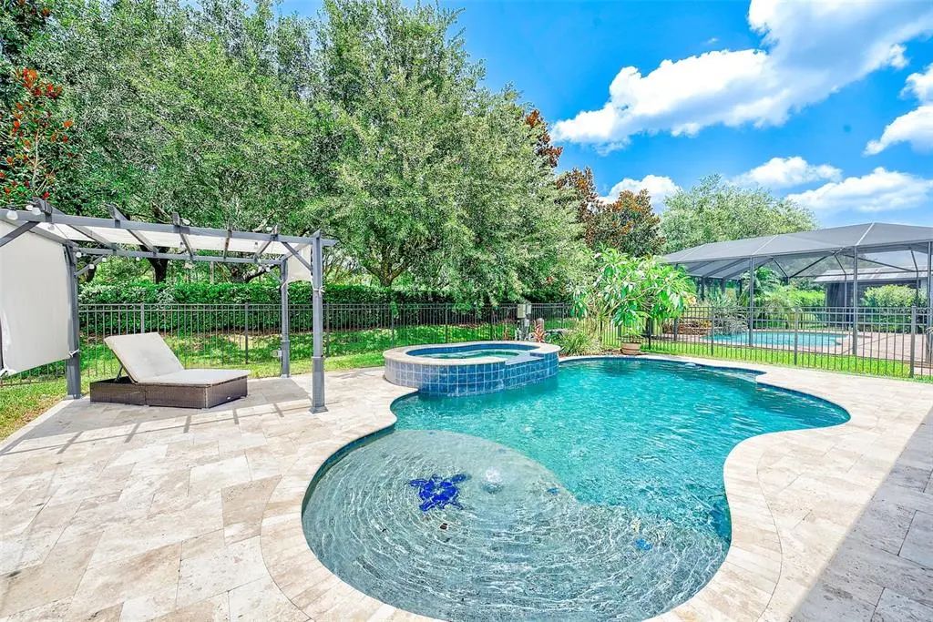 2 of 39 - 2917 Winglewood Circle, LUTZ, FL