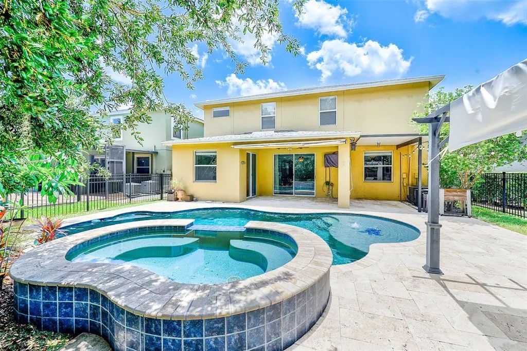 32 of 39 - 2917 Winglewood Circle, LUTZ, FL