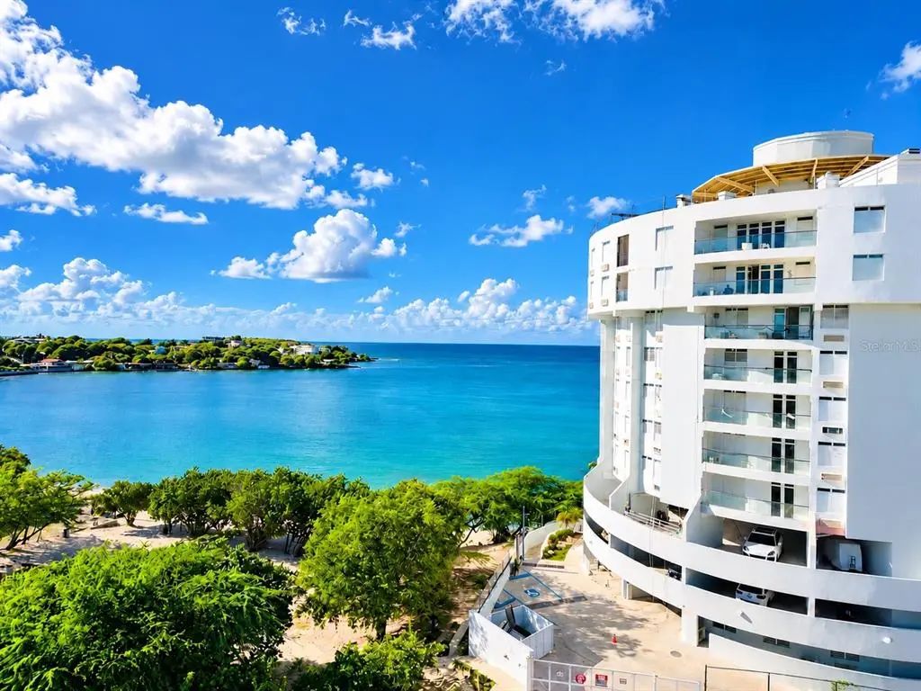 . Cond. Torre De Playa Santa 406, GUANICA