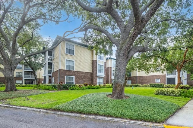10020 Strafford Oak Court 921, TAMPA