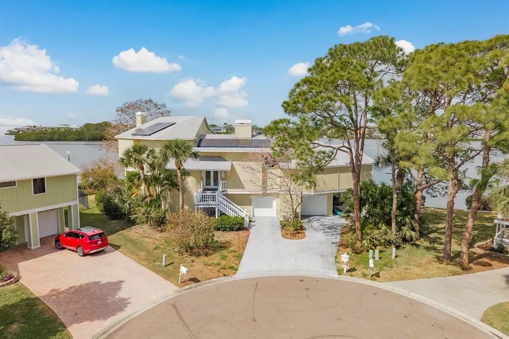 600 Soundview Drive, PALM HARBOR