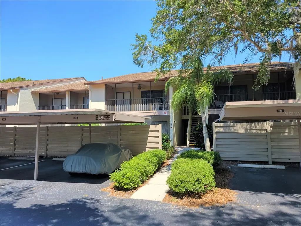 650 Bird Bay Drive E 105, VENICE