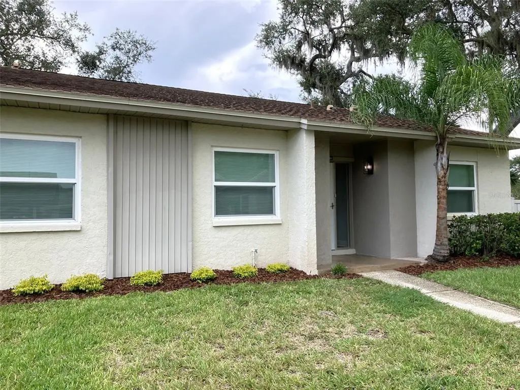 110 Evelyn Court, OLDSMAR