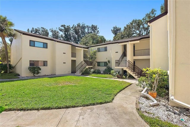 700 Starkey Road 1525, LARGO