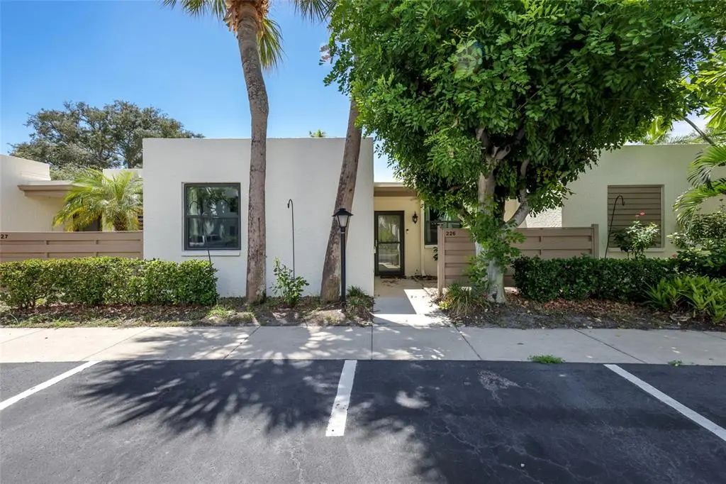 226 Sherwood Drive, BRADENTON