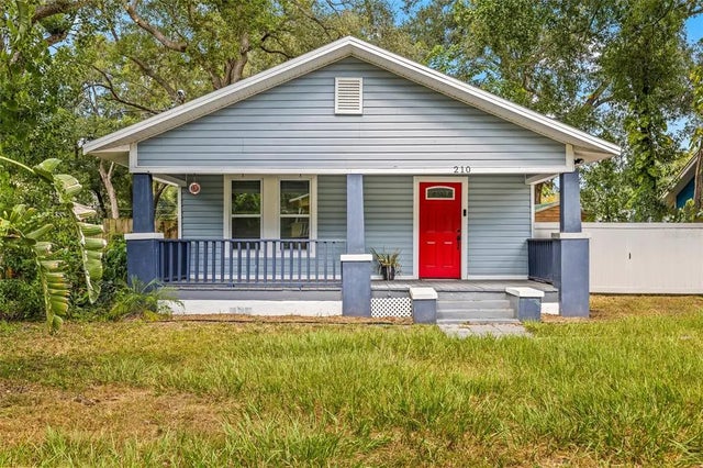 210 E Cluster Avenue, TAMPA