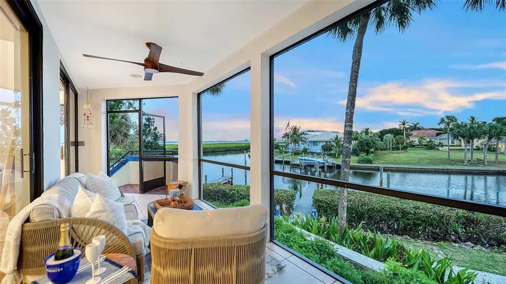 1916 Harbourside Drive 804, LONGBOAT KEY