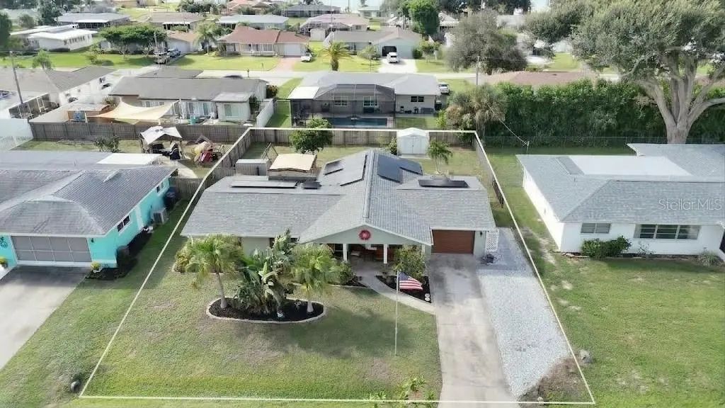 412 Redwood Road, VENICE
