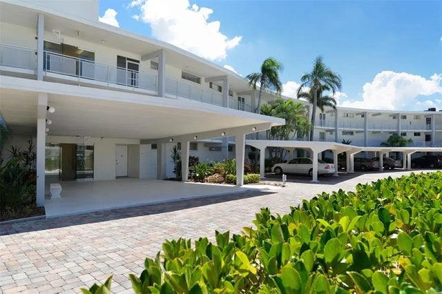 100 Sands Point Road 324, LONGBOAT KEY