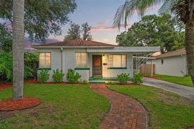 905 W Coral Street, TAMPA