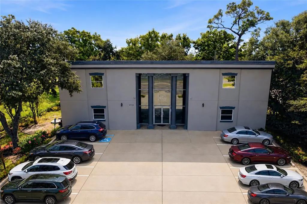 2729 State Road 580, CLEARWATER