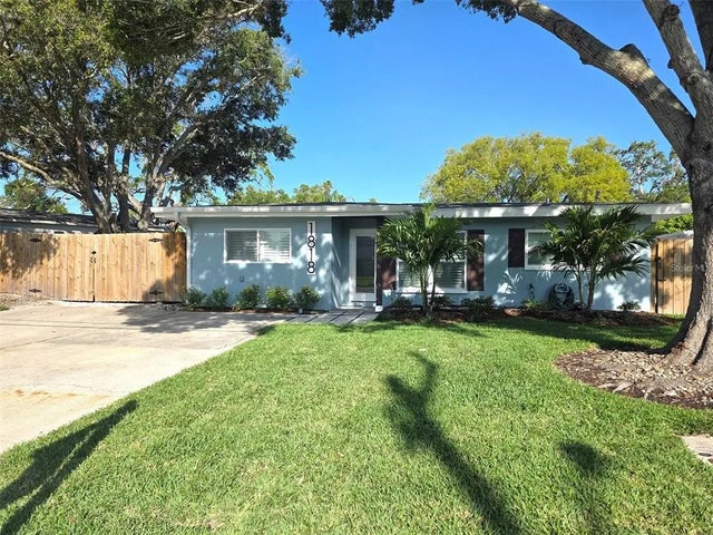 1818 Douglas Avenue, DUNEDIN