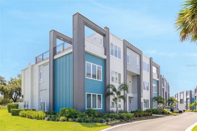 7770 Sandy Ridge Drive 110, REUNION