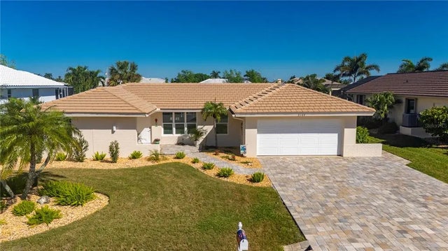 2140 Via Seville, PUNTA GORDA