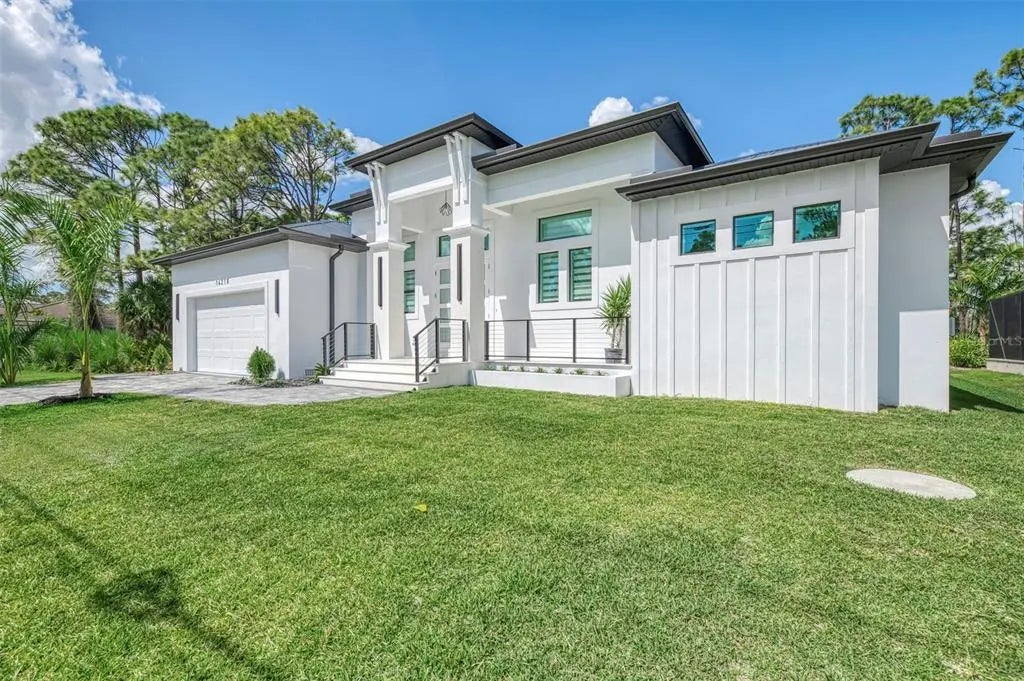 Photo of Listing #C7523336