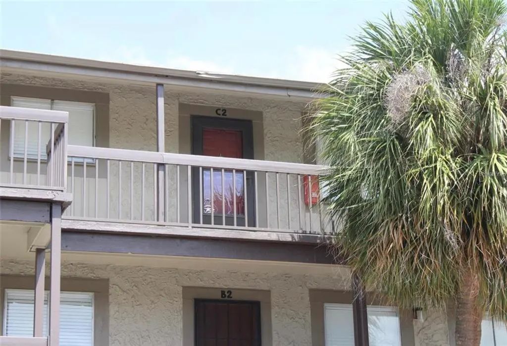 6306 Newtown Circle 6c2, TAMPA