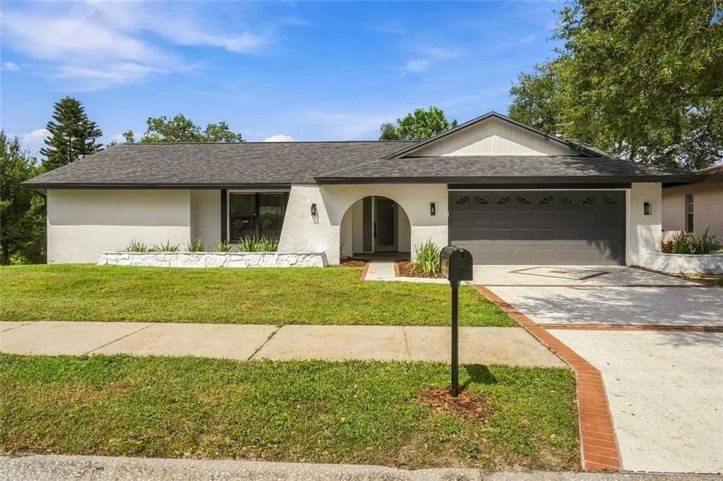 3104 Blue Heron Street, SAFETY HARBOR