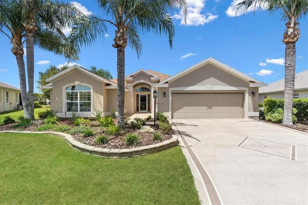 1096 Alcove Loop, THE VILLAGES