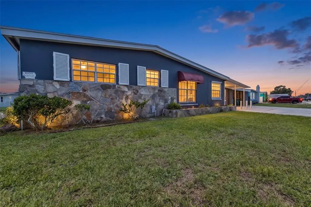 21533 Midway Boulevard, PORT CHARLOTTE