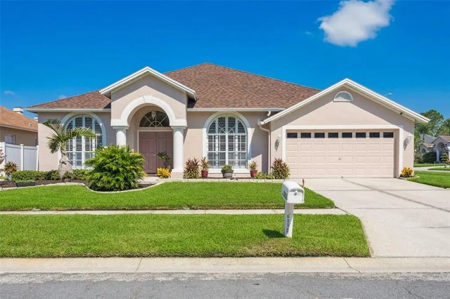 10020 Cypress Shadow Avenue, TAMPA