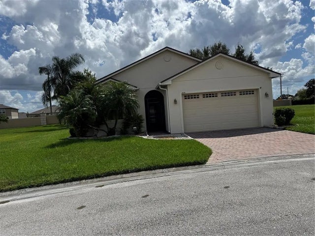 2470 Salzburg Loop, WINTER HAVEN