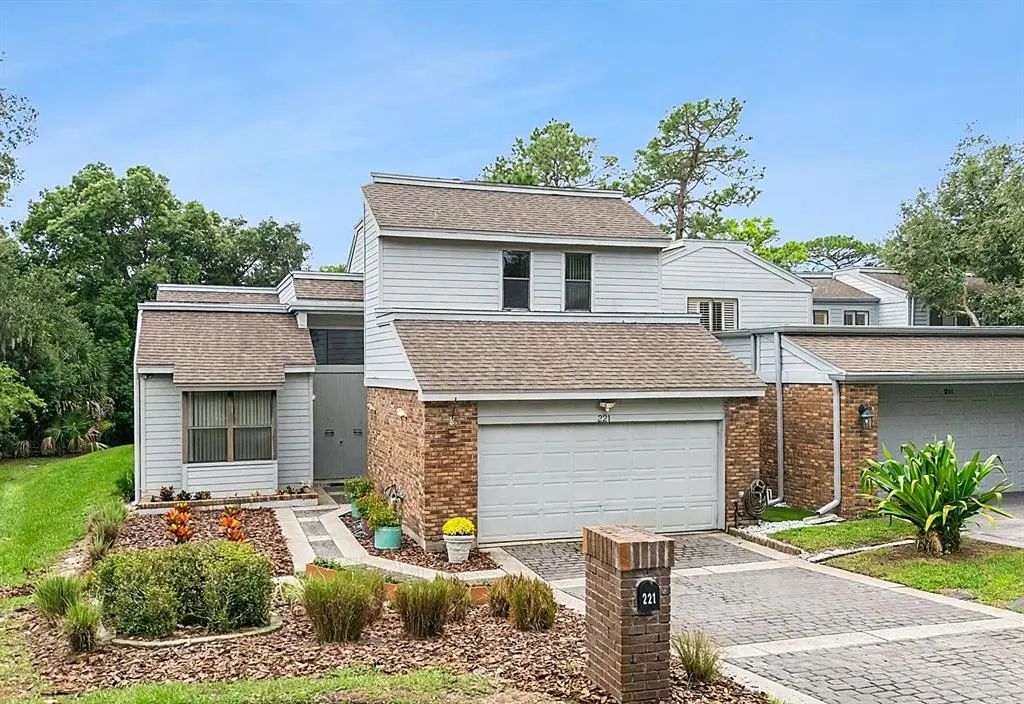 221 Pine Cone Lane, LONGWOOD