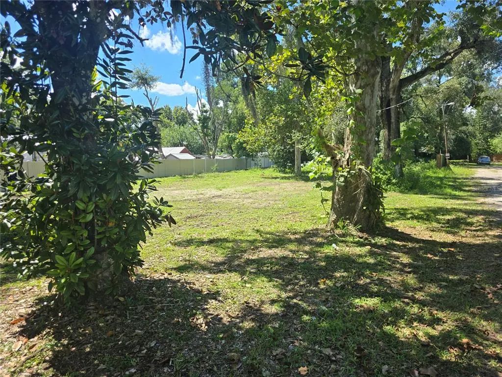 1403 Gordon Road, PLANT CITY